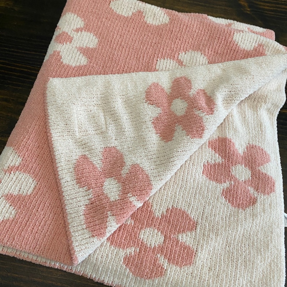 Living Textiles Pink Daisy Chenille Knit Baby Blanket Reversible Floral‎ 34x36